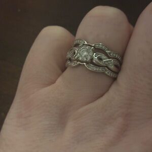 Elegant  14k white gold  Women's 3 piece ring